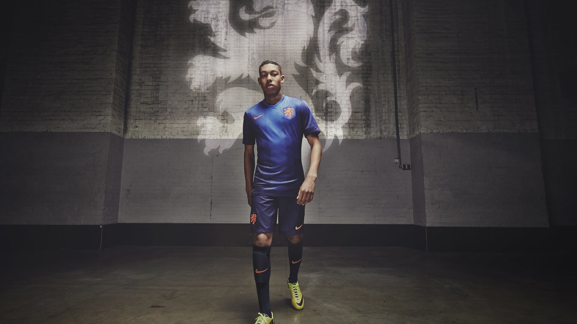 全国青少年足球“百校推广计划”全面启动，行业普及迈入快车道